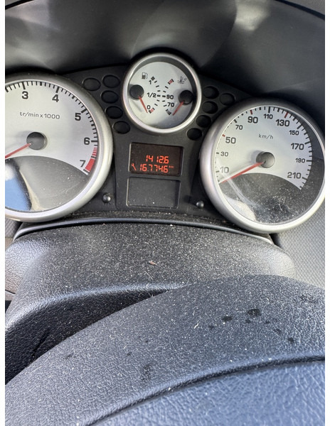 Peugeot 207 - Xe hơi: hình 4 Peugeot 207 - Xe hơi: hình 4