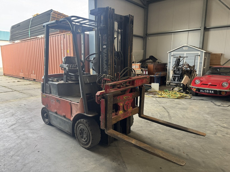 Toyota 7FBMF18 - Xe nâng điện: hình 3 Toyota 7FBMF18 - Xe nâng điện: hình 3