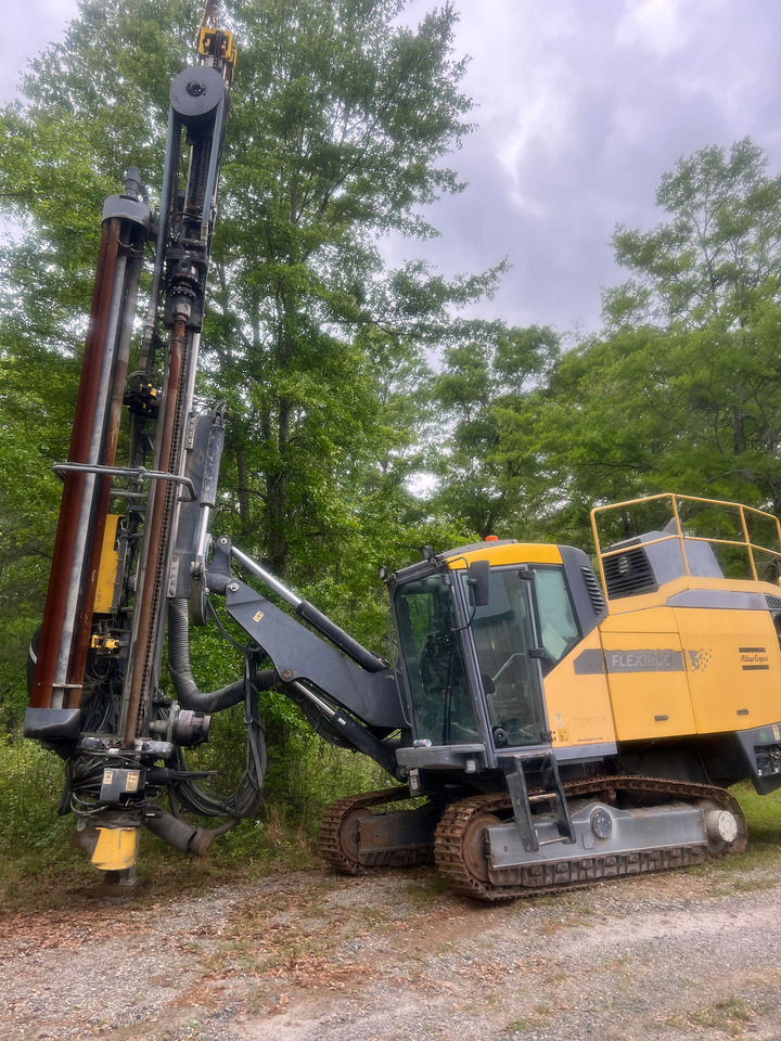 Atlas Copco (Epiroc) FlexiROC D60 - Giàn khoan: hình 3 Atlas Copco (Epiroc) FlexiROC D60 - Giàn khoan: hình 3