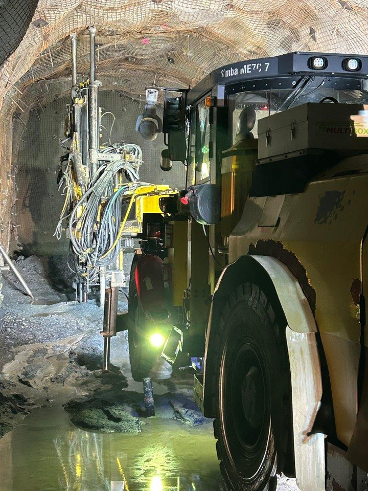 Atlas Copco (Epiroc) Simba ME7C - Máy doa định hướng: hình 3 Atlas Copco (Epiroc) Simba ME7C - Máy doa định hướng: hình 3
