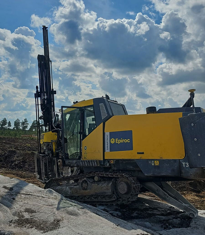 Atlas Copco (Epiroc) SmartROC T35 - Giàn khoan: hình 4 Atlas Copco (Epiroc) SmartROC T35 - Giàn khoan: hình 4