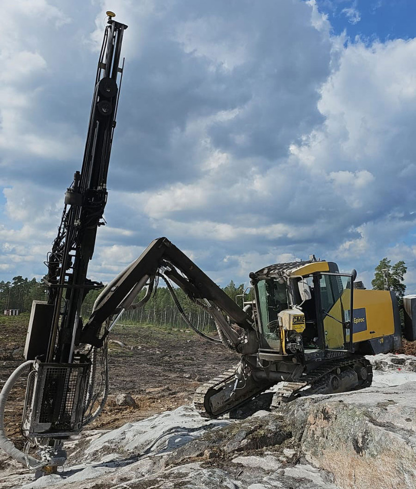 Atlas Copco (Epiroc) SmartROC T35 - Giàn khoan: hình 3 Atlas Copco (Epiroc) SmartROC T35 - Giàn khoan: hình 3