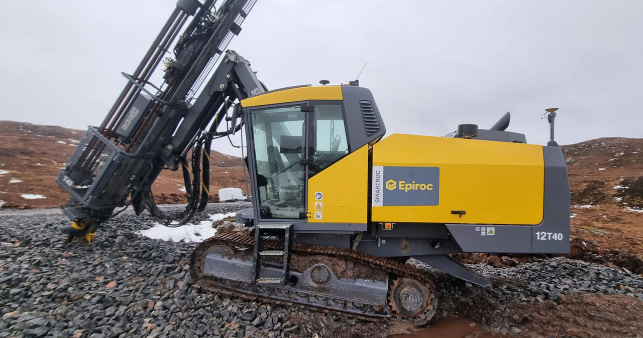 Atlas Copco (Epiroc) SmartROC T40MK2-11 - Giàn khoan: hình 1 Atlas Copco (Epiroc) SmartROC T40MK2-11 - Giàn khoan: hình 1