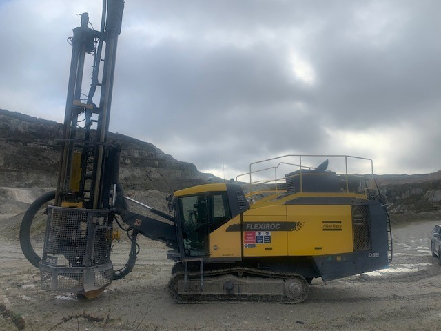 Atlas Copco FlexiROC D55 - Giàn khoan: hình 3 Atlas Copco FlexiROC D55 - Giàn khoan: hình 3