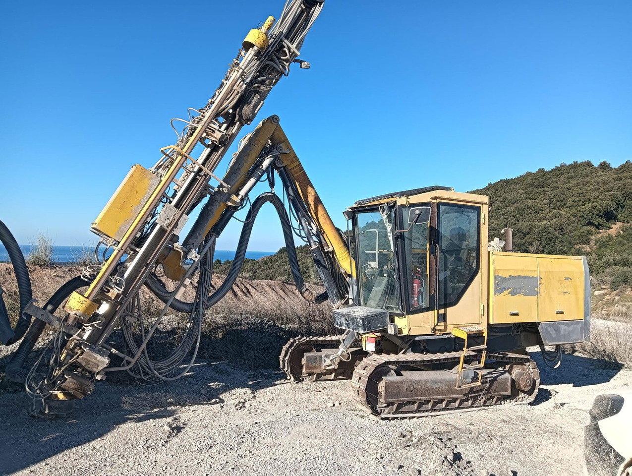 Atlas Copco ROC D7-11 - Giàn khoan: hình 1 Atlas Copco ROC D7-11 - Giàn khoan: hình 1