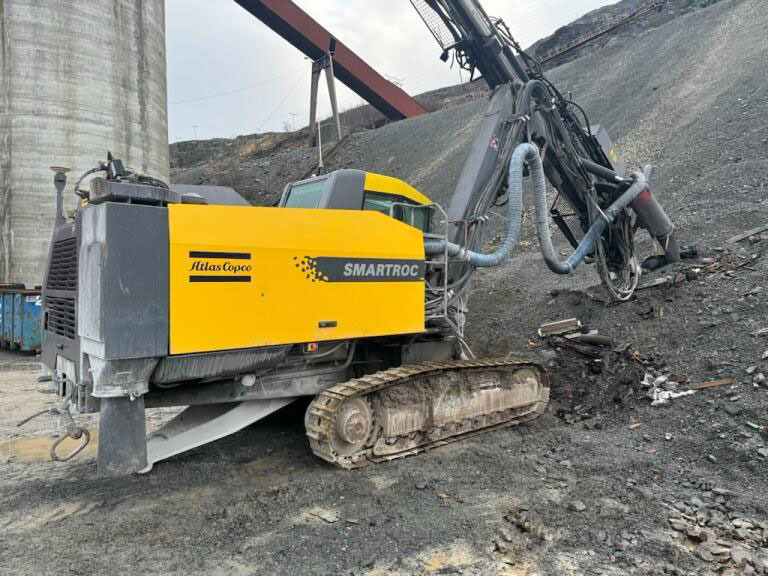 Atlas Copco SmartROC T40-11 - Giàn khoan: hình 4 Atlas Copco SmartROC T40-11 - Giàn khoan: hình 4