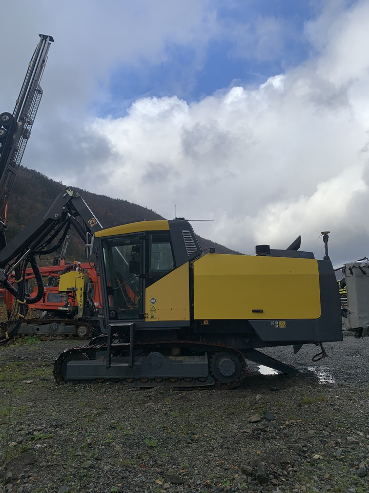 Atlas Copco SmartROC T40-11 - Giàn khoan: hình 2 Atlas Copco SmartROC T40-11 - Giàn khoan: hình 2