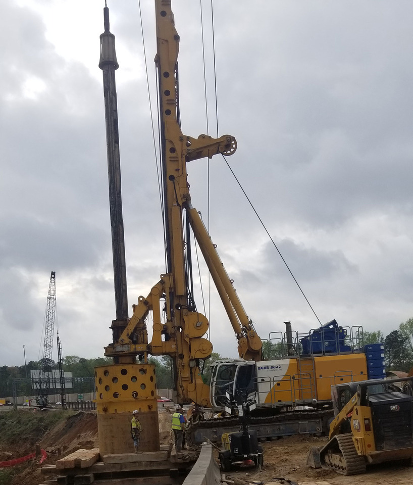 Bauer BG42 - Máy đóng cọc: hình 4 Bauer BG42 - Máy đóng cọc: hình 4