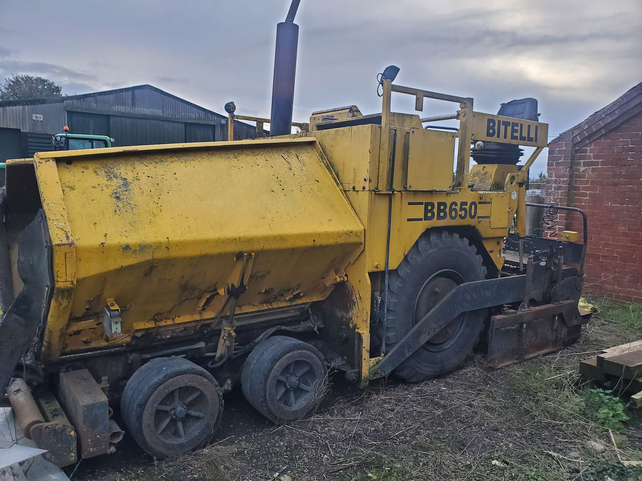 Bitelli BB650 - Máy lát nhựa đường: hình 3 Bitelli BB650 - Máy lát nhựa đường: hình 3