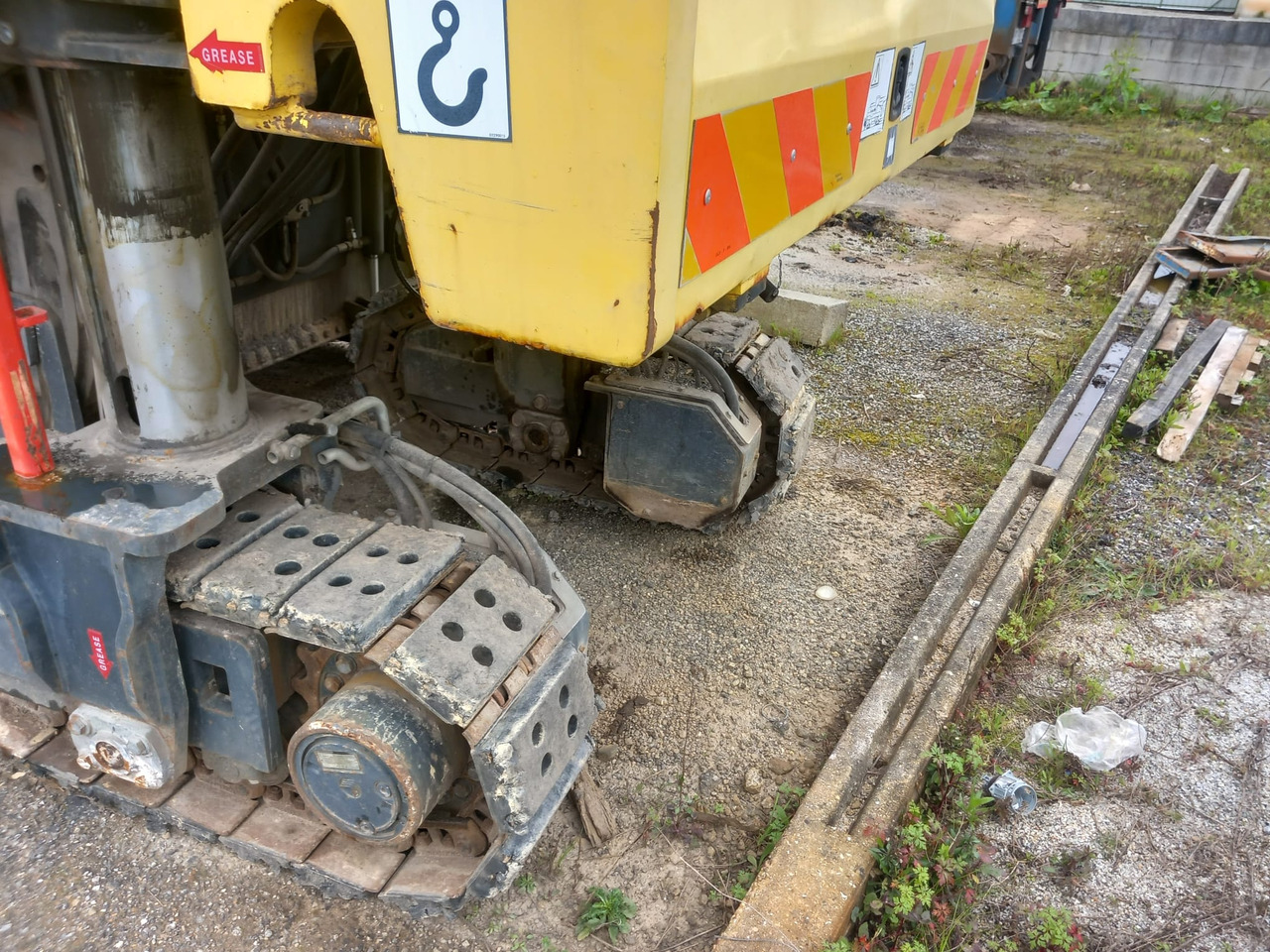 Bomag BM 1300/30 - Máy bào lạnh: hình 5 Bomag BM 1300/30 - Máy bào lạnh: hình 5