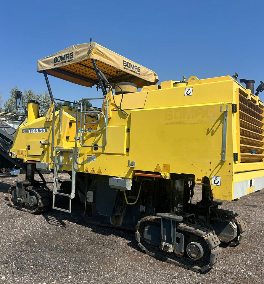Bomag BM 1300/30 - Máy bào lạnh: hình 3 Bomag BM 1300/30 - Máy bào lạnh: hình 3