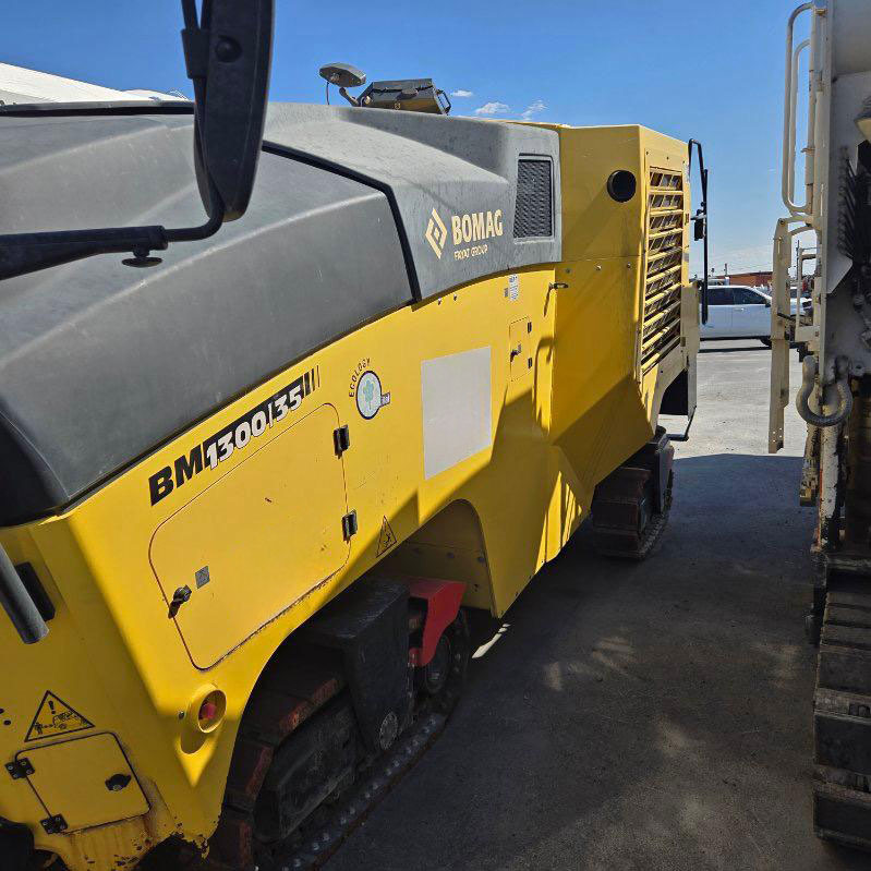 Bomag BM 1300/35 - Máy bào lạnh: hình 3 Bomag BM 1300/35 - Máy bào lạnh: hình 3