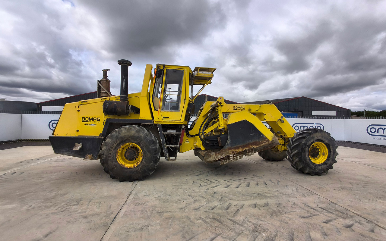 Bomag MPH 122 - Máy san nền đất: hình 2 Bomag MPH 122 - Máy san nền đất: hình 2
