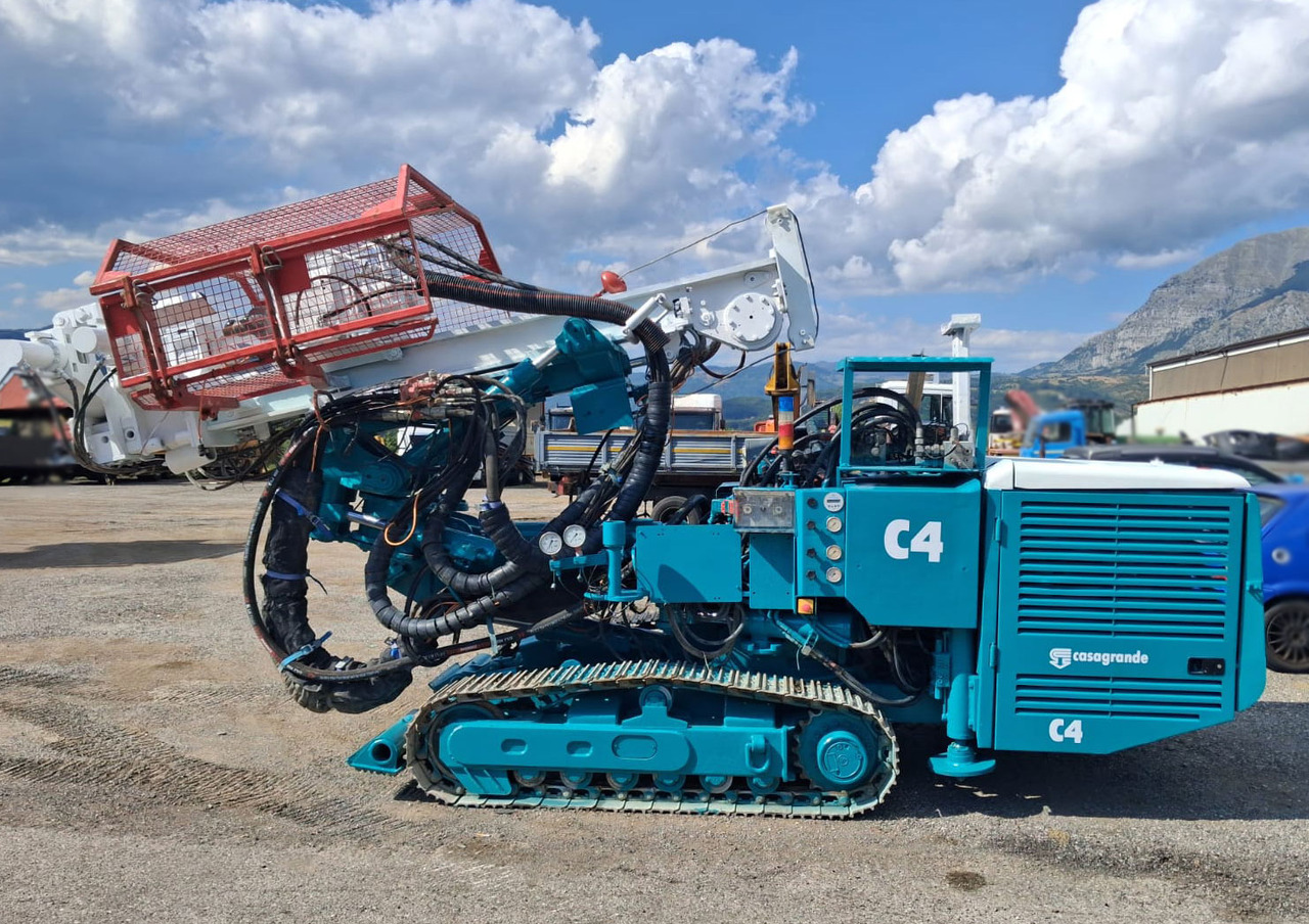 Casagrande C4 - Máy đóng cọc: hình 1 Casagrande C4 - Máy đóng cọc: hình 1