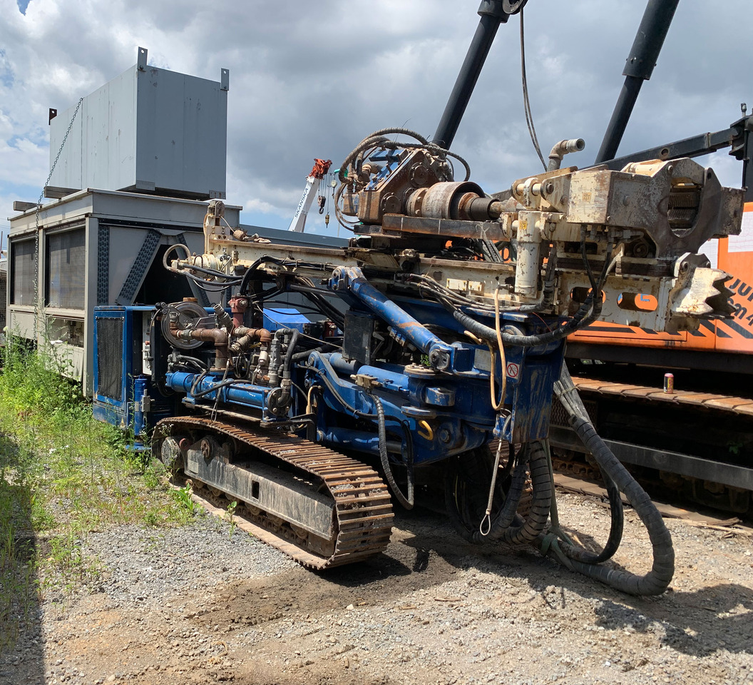 Casagrande C4 XP - Máy đóng cọc: hình 1 Casagrande C4 XP - Máy đóng cọc: hình 1