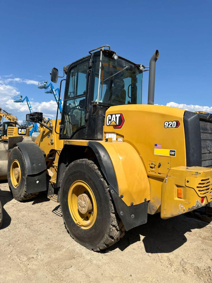 Caterpillar 920 - Máy xúc lật bánh lốp: hình 5 Caterpillar 920 - Máy xúc lật bánh lốp: hình 5