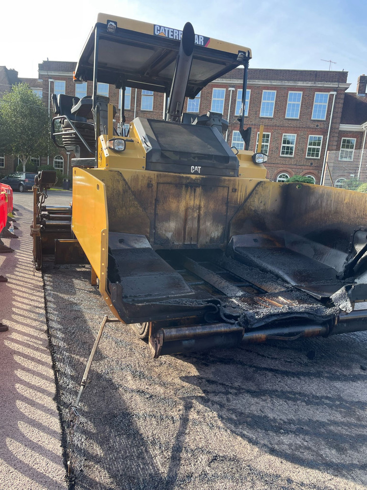 Caterpillar AP 555 F - Máy lát nhựa đường: hình 5 Caterpillar AP 555 F - Máy lát nhựa đường: hình 5