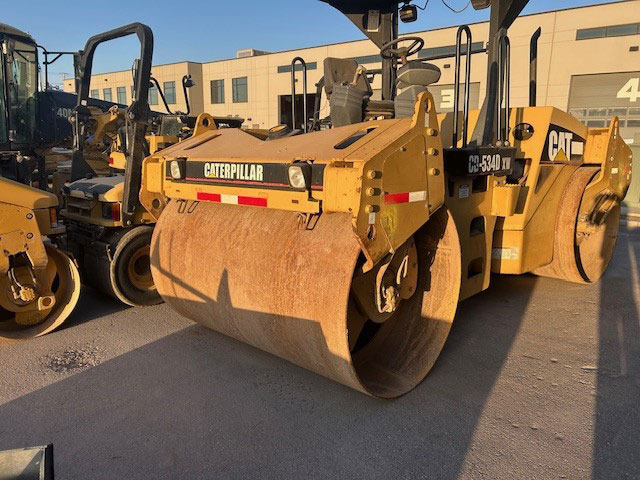 Caterpillar CB-543D XW - Máy lăn: hình 3 Caterpillar CB-543D XW - Máy lăn: hình 3