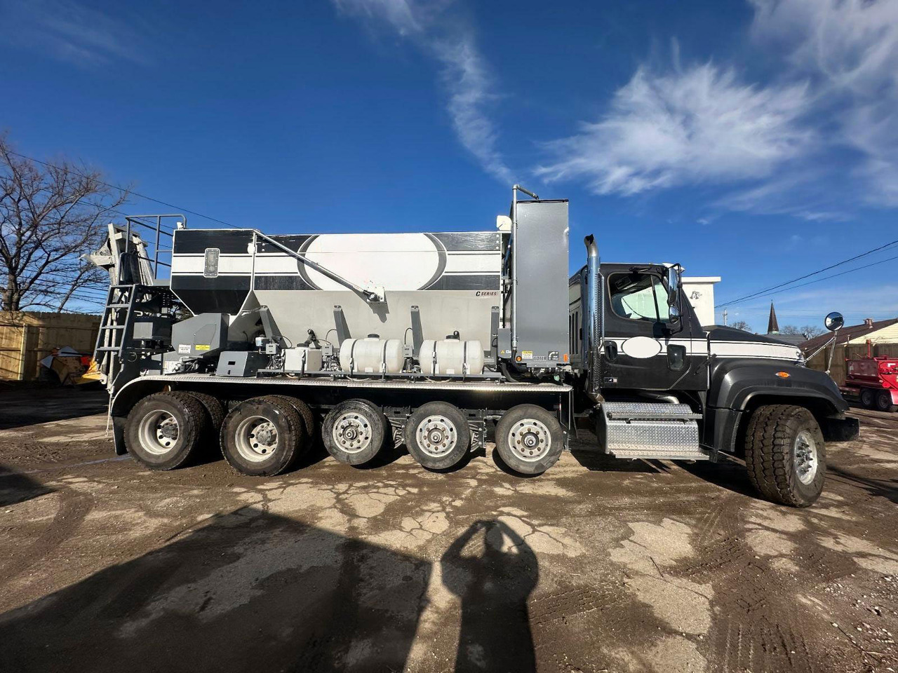 Cementech C60E - Xe trộn bê tông: hình 1 Cementech C60E - Xe trộn bê tông: hình 1