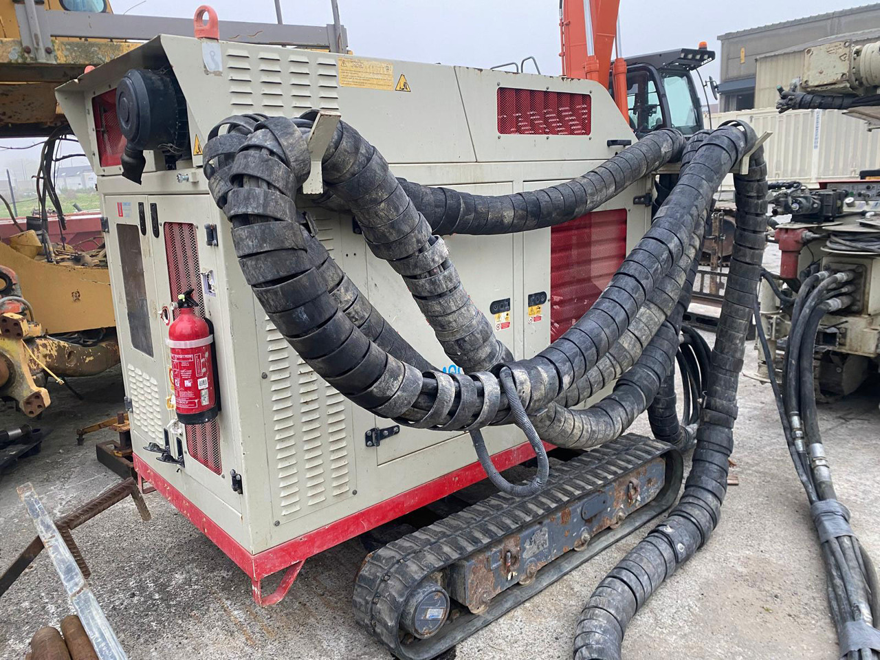 Comacchio MC4D - Máy đóng cọc: hình 4 Comacchio MC4D - Máy đóng cọc: hình 4