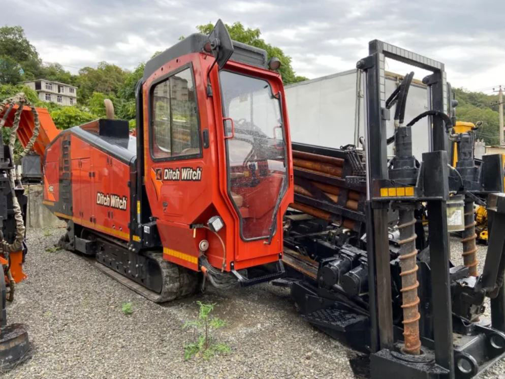 Ditch Witch JT60AT - Máy doa định hướng: hình 1 Ditch Witch JT60AT - Máy doa định hướng: hình 1