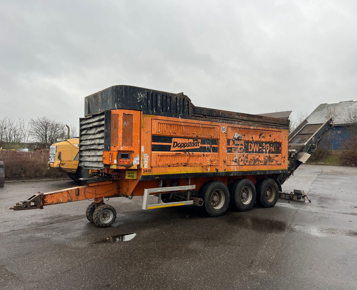 Doppstadt DW-3060 - Máy nghiền rác: hình 3 Doppstadt DW-3060 - Máy nghiền rác: hình 3