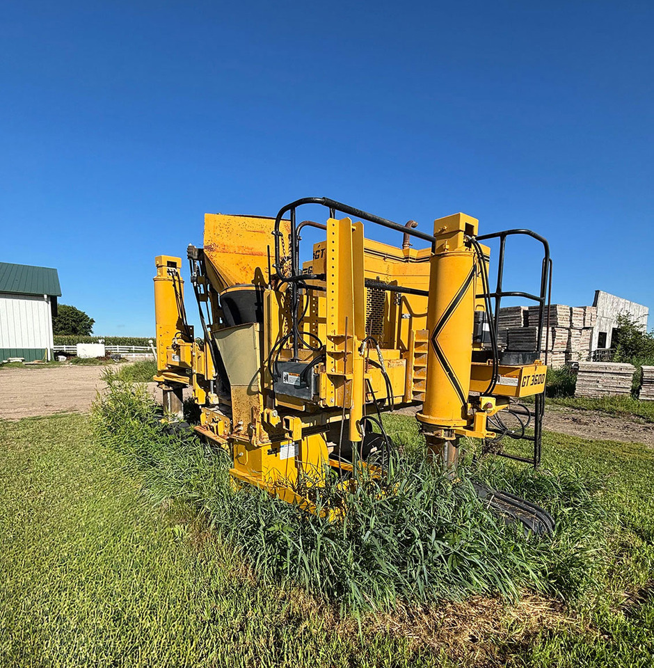 Gomaco GT-3600 - Máy lát nhựa đường: hình 1 Gomaco GT-3600 - Máy lát nhựa đường: hình 1