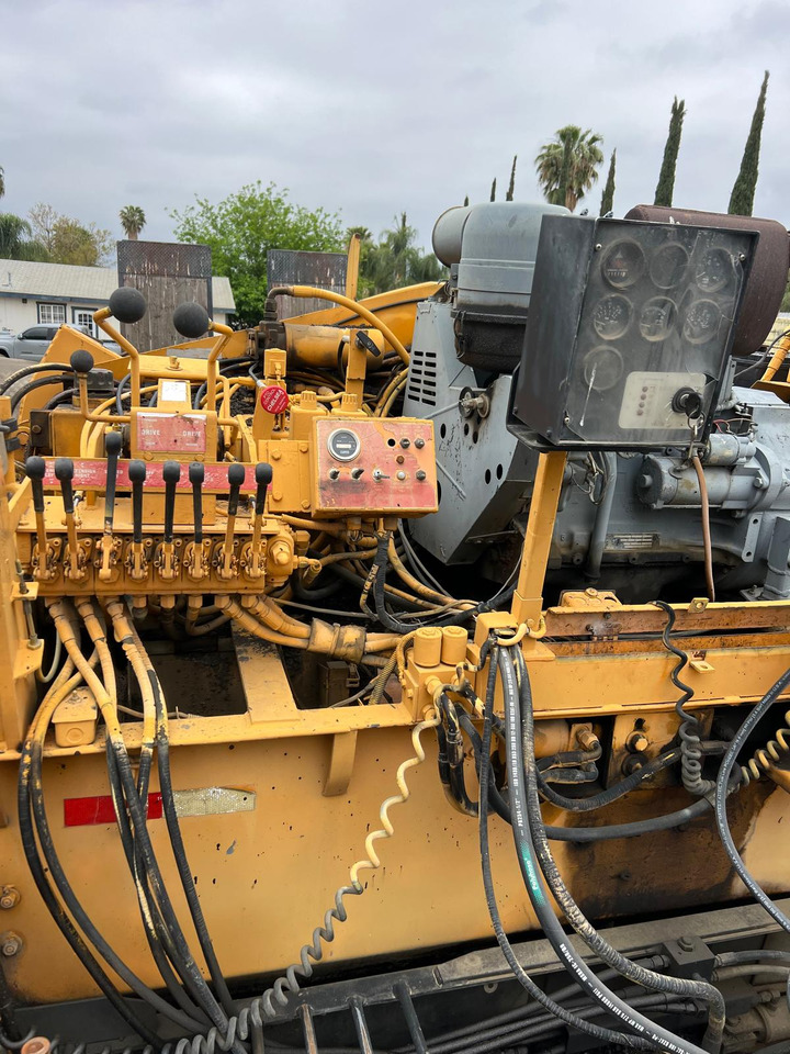 Leeboy 8000T - Máy lát nhựa đường: hình 4 Leeboy 8000T - Máy lát nhựa đường: hình 4