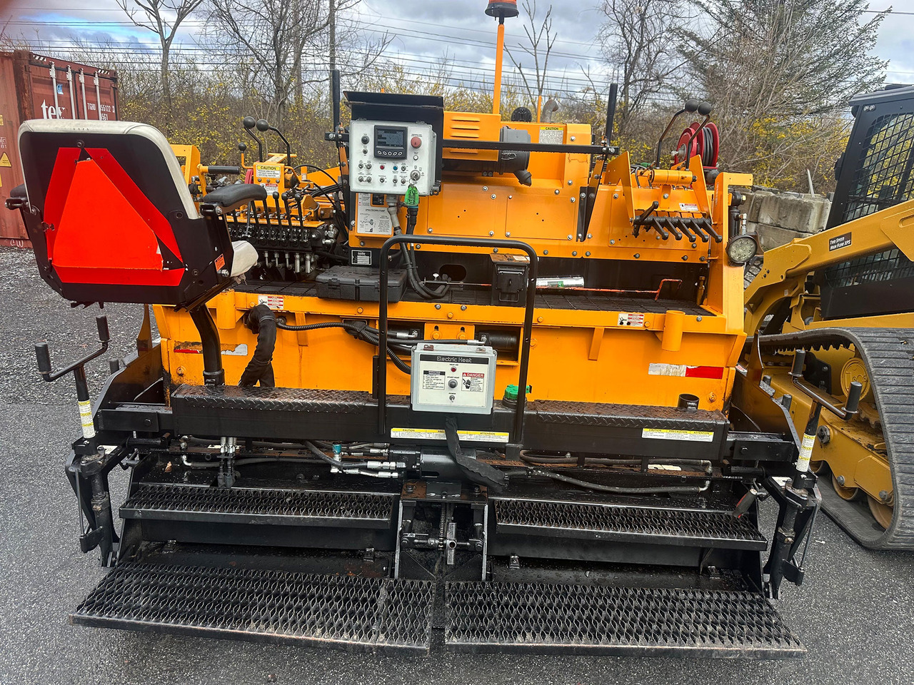 Leeboy 8500D - Máy lát nhựa đường: hình 5 Leeboy 8500D - Máy lát nhựa đường: hình 5