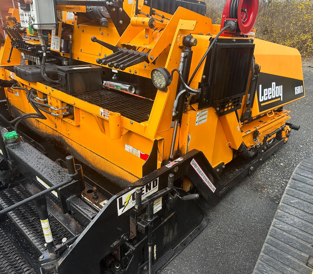 Leeboy 8500D - Máy lát nhựa đường: hình 4 Leeboy 8500D - Máy lát nhựa đường: hình 4