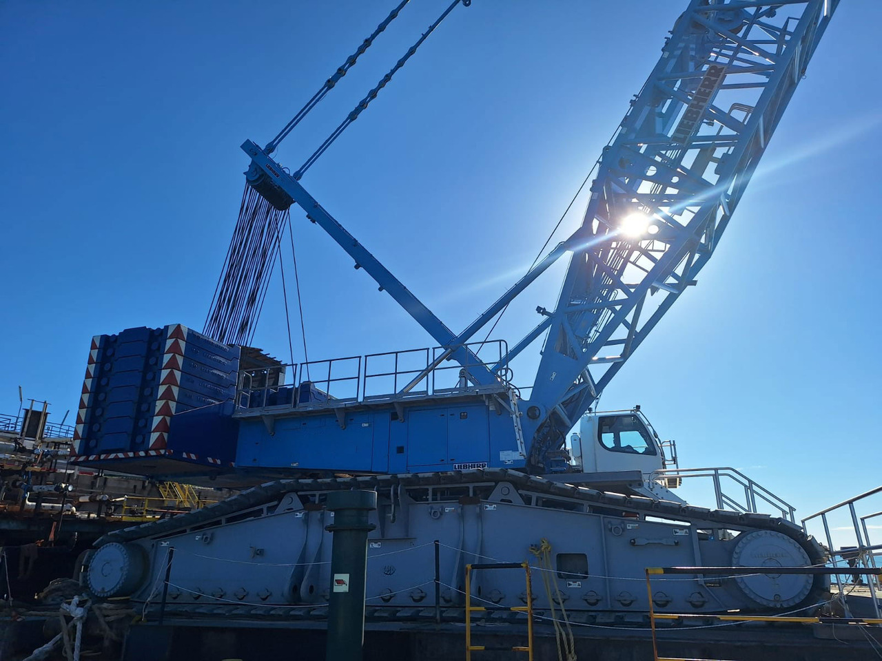 Liebherr LR 1750-2 - Cần cẩu bánh xích: hình 3 Liebherr LR 1750-2 - Cần cẩu bánh xích: hình 3