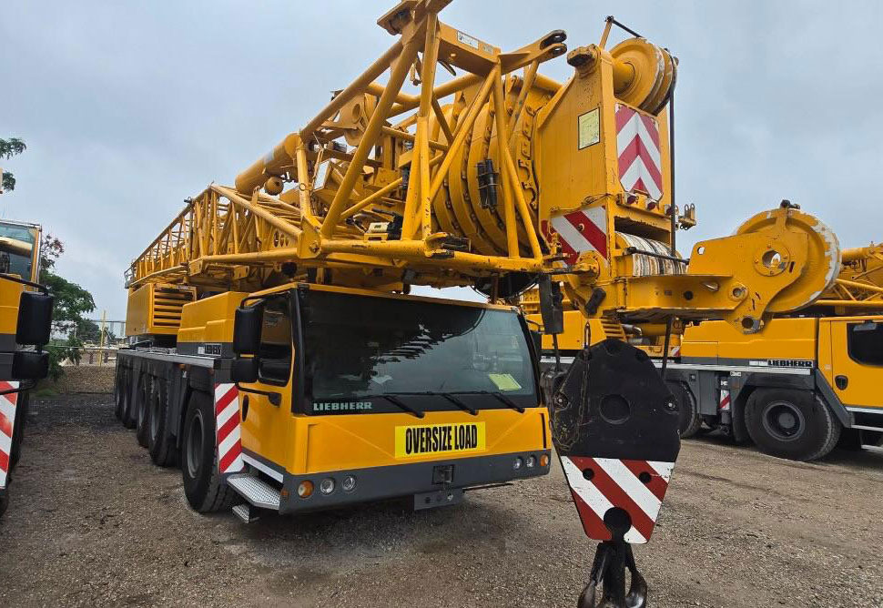 Liebherr LTM 1200-5.1 - Cẩu bánh lốp: hình 5 Liebherr LTM 1200-5.1 - Cẩu bánh lốp: hình 5