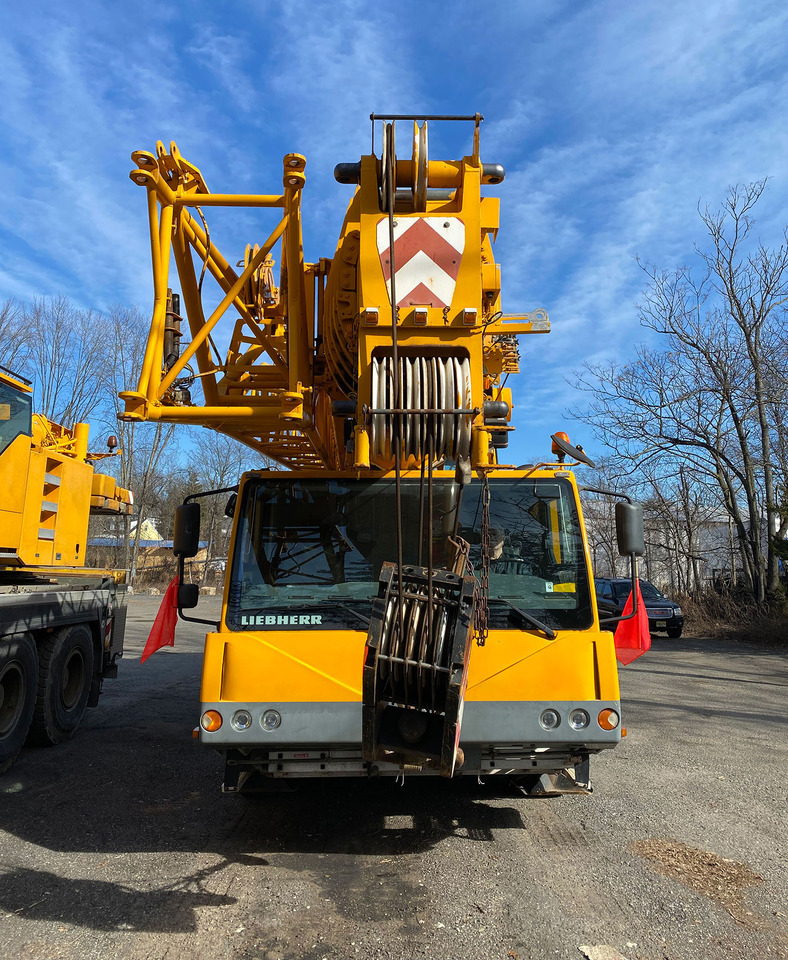 Liebherr LTM1090-4.1 - Cẩu bánh lốp: hình 4 Liebherr LTM1090-4.1 - Cẩu bánh lốp: hình 4