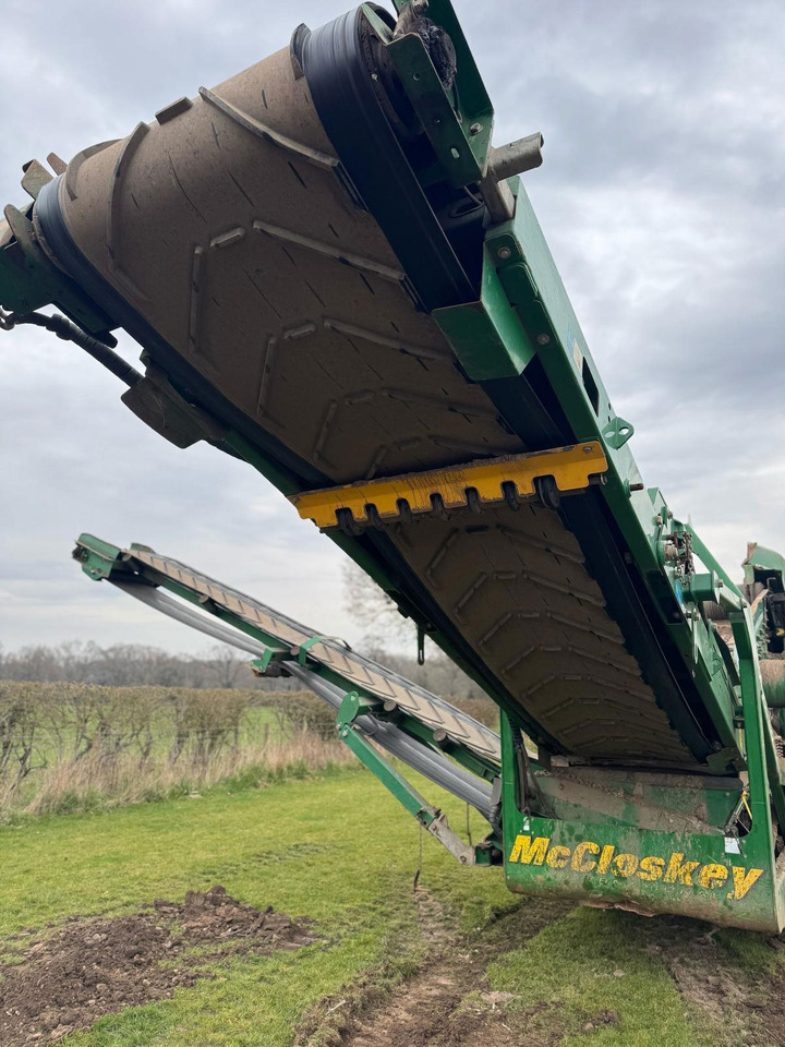 McCloskey R70 - Máy sàng: hình 5 McCloskey R70 - Máy sàng: hình 5