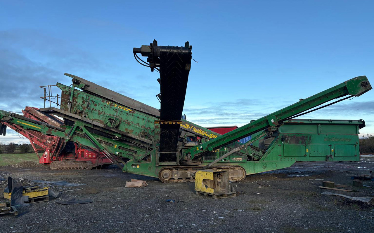 McCloskey S190 3D - Máy sàng: hình 1 McCloskey S190 3D - Máy sàng: hình 1