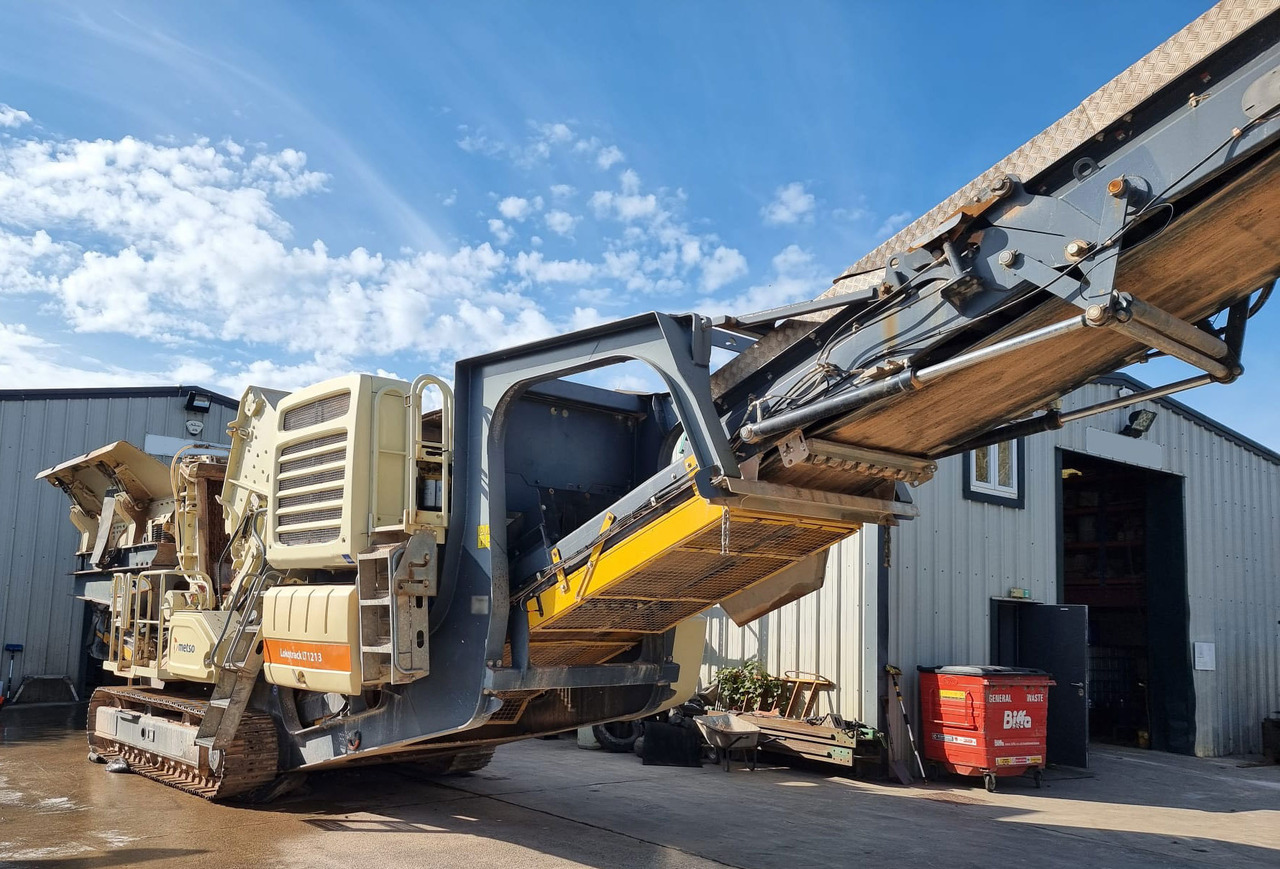 Metso LT 1213 - Máy nghiền tác động: hình 1 Metso LT 1213 - Máy nghiền tác động: hình 1