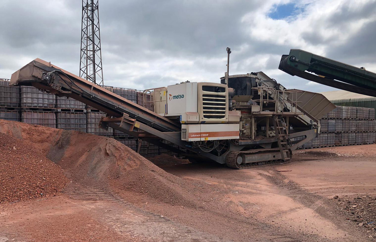 Metso LT200 HP - Máy nghiền hình nón: hình 1 Metso LT200 HP - Máy nghiền hình nón: hình 1