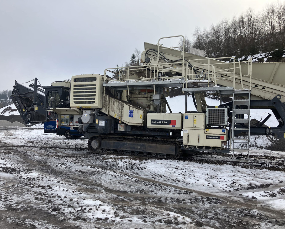 Metso LT300 HP - Máy nghiền hình nón: hình 4 Metso LT300 HP - Máy nghiền hình nón: hình 4