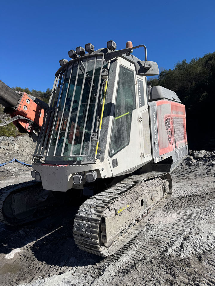 Sandvik DP1500i - Giàn khoan: hình 3 Sandvik DP1500i - Giàn khoan: hình 3
