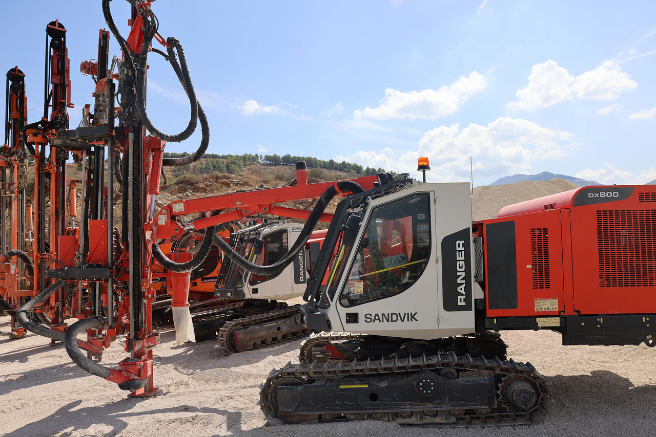 Sandvik DX800 - Giàn khoan: hình 5 Sandvik DX800 - Giàn khoan: hình 5