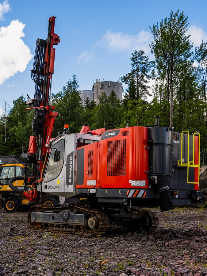 Sandvik DX800 - Giàn khoan: hình 3 Sandvik DX800 - Giàn khoan: hình 3