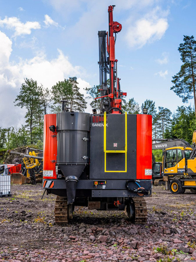 Sandvik DX800 - Giàn khoan: hình 4 Sandvik DX800 - Giàn khoan: hình 4