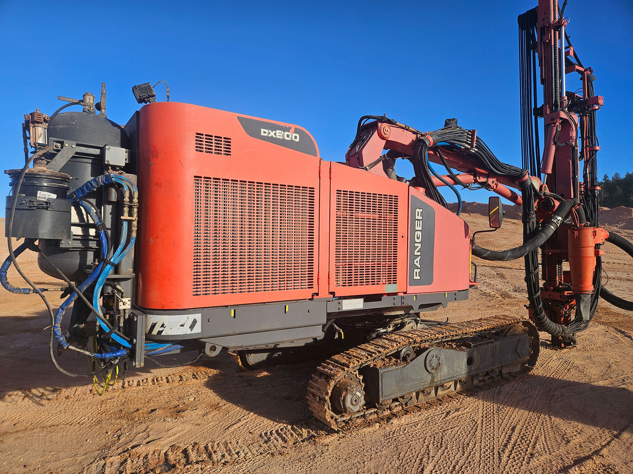 Sandvik DX800 - Giàn khoan: hình 4 Sandvik DX800 - Giàn khoan: hình 4