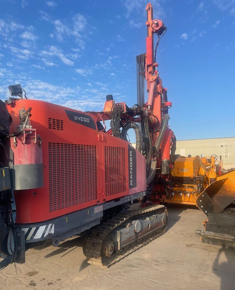 Sandvik DX800 - Giàn khoan: hình 3 Sandvik DX800 - Giàn khoan: hình 3