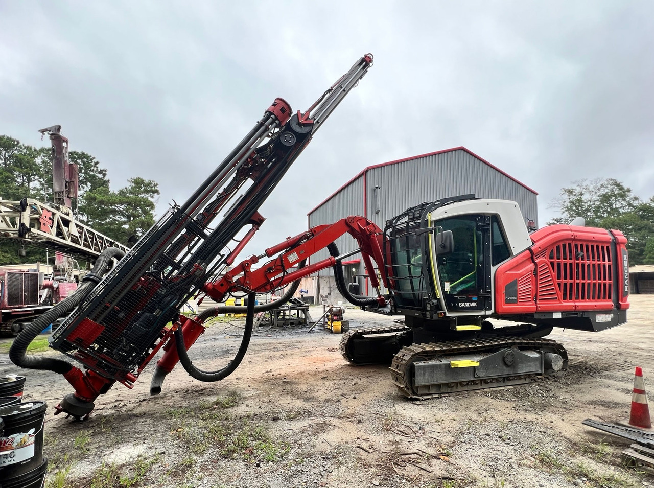 Sandvik DX900i - Giàn khoan: hình 1 Sandvik DX900i - Giàn khoan: hình 1