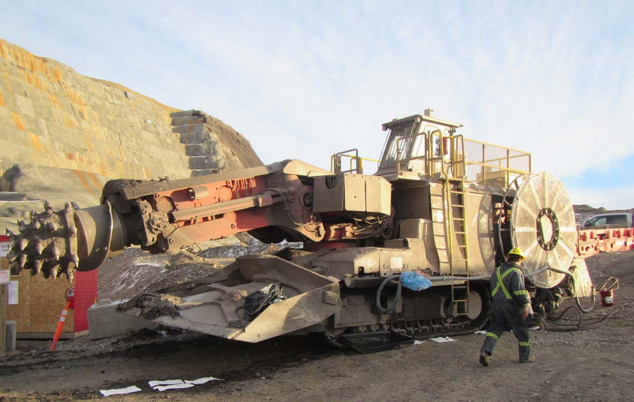 Sandvik MT520 - Máy móc đào mỏ: hình 2 Sandvik MT520 - Máy móc đào mỏ: hình 2