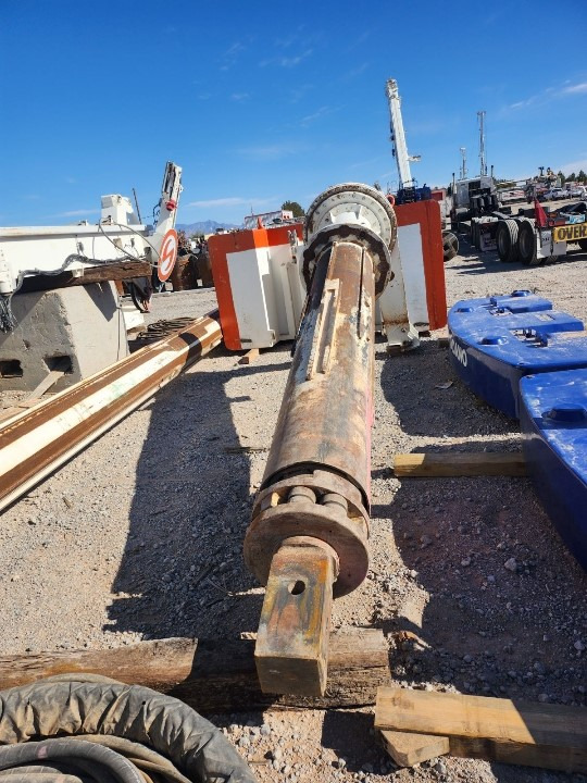 Soilmec SR-80 - Máy đóng cọc: hình 4 Soilmec SR-80 - Máy đóng cọc: hình 4