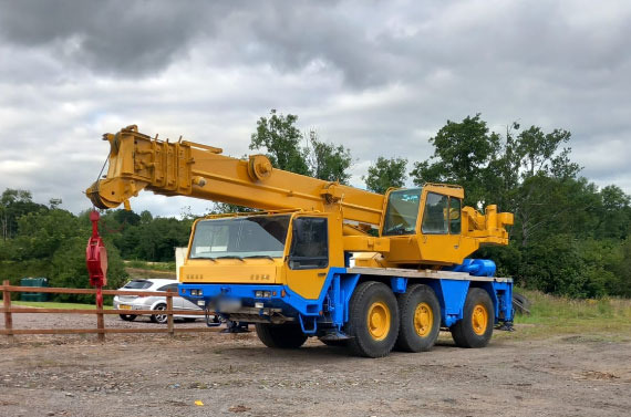 Tadano Faun RTF 40-3 - Cẩu bánh lốp: hình 3 Tadano Faun RTF 40-3 - Cẩu bánh lốp: hình 3