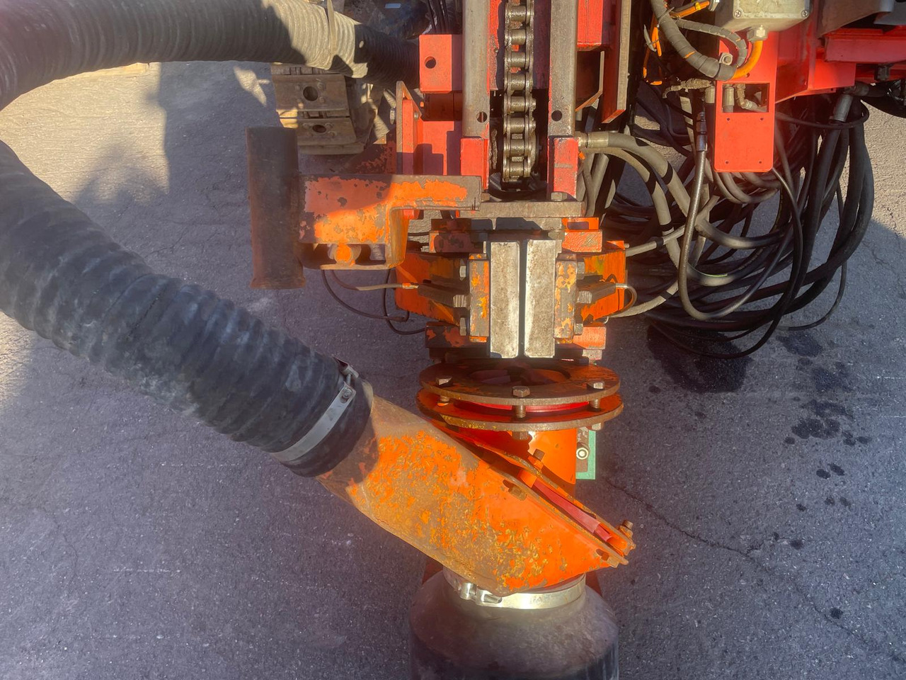 Tamrock Dino 560 - Giàn khoan: hình 5 Tamrock Dino 560 - Giàn khoan: hình 5