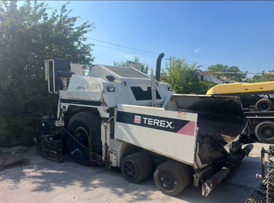 Terex CR452 - Máy lát nhựa đường: hình 1 Terex CR452 - Máy lát nhựa đường: hình 1